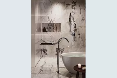 10141 E Bay Harbor Dr #204, Bay Harbor Islands, FL 33154 - Photo 9