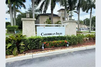 2731 NE 3rd Dr #105, Homestead, FL 33033 - Photo 1