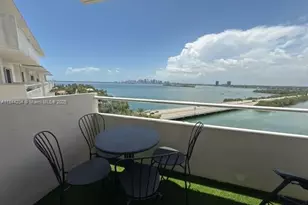 7904 West Dr, North Bay Village, FL 33141 - Photo 27