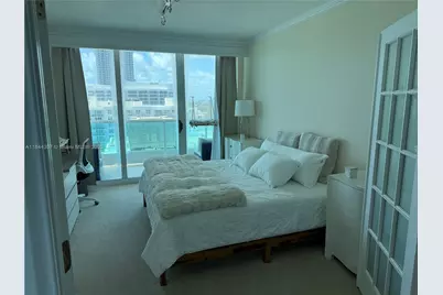 5025 Collins Ave #1908, Miami Beach, FL 33140 - Photo 19