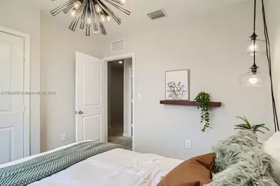 445 NE 1st Dr #445, Florida City, FL 33034 - Photo 7