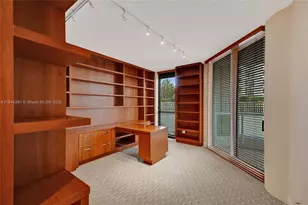 21150 Point Pl, Aventura, FL 33180 - Photo 37