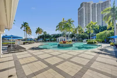 21150 Point Pl #406, Aventura, FL 33180 - Photo 3