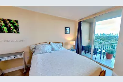 2425 SW 27th Ave #701, Miami, FL 33145 - Photo 3