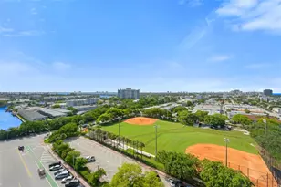 580 72nd St, Miami Beach, FL 33141 - Photo 21