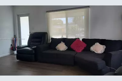 2915 NW 60th St, Miami, FL 33142 - Photo 3