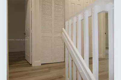 1037 NE 42nd Pl, Homestead, FL 33033 - Photo 9