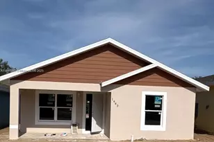 1443 Las Villas, Sebring, FL 33870 - Photo 1