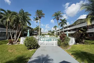 141 NE 10th Ave, Hallandale Beach, FL 33009 - Photo 45