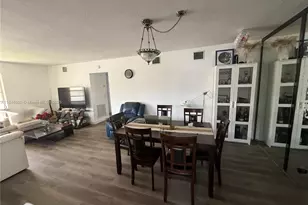141 NE 10th Ave, Hallandale Beach, FL 33009 - Photo 27