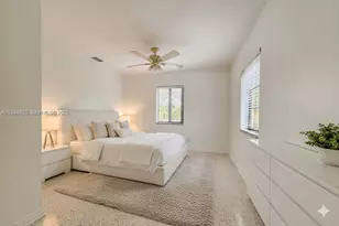 801 NE 18th Ave, Fort Lauderdale, FL 33304 - Photo 13