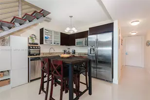 41 SE 5th St, Miami, FL 33131 - Photo 15