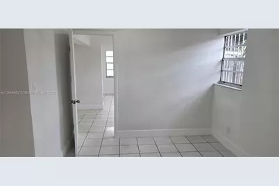 699 W 14th St, Hialeah, FL 33010 - Photo 21