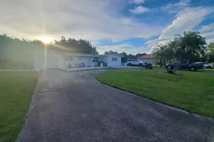 27220 SW 164th Ct, Homestead, FL 33031 - Photo 1