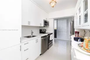 77 Crandon Blvd, Key Biscayne, FL 33149 - Photo 25