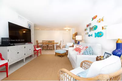 77 Crandon Blvd #5B, Key Biscayne, FL 33149 - Photo 13