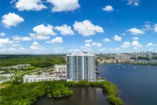 17111 Biscayne Blvd, North Miami Beach, FL 33160 - Photo 23