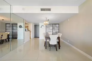 20335 W Country Club Dr, Aventura, FL 33180 - Photo 7