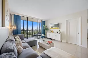 20335 W Country Club Dr, Aventura, FL 33180 - Photo 5