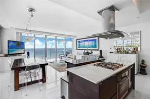 3737 Collins Ave, Miami Beach, FL 33140 - Photo 9