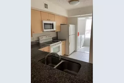 2494 Centergate Dr #102, Miramar, FL 33025 - Photo 7
