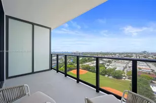 580 72nd St, Miami Beach, FL 33141 - Photo 13