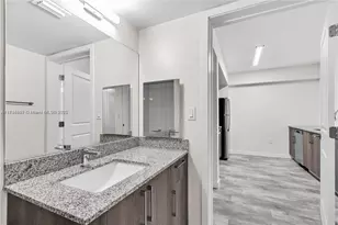 400 NW 112th Ave, Sweetwater, FL 33172 - Photo 11