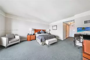 1435 Brickell Ave, Miami, FL 33131 - Photo 3