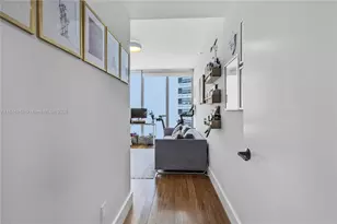 888 Biscayne Blvd, Miami, FL 33132 - Photo 19