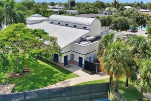 424 NE 27th Dr, Wilton Manors, FL 33334 - Photo 47