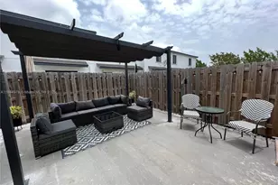 10859 SW 235th Ln, Miami, FL 33032 - Photo 15