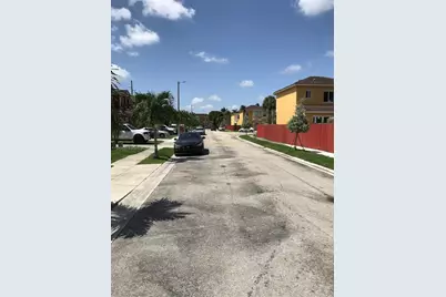 170 SE 6th Rd, Homestead, FL 33030 - Photo 7