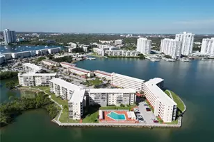 2999 Point E Dr, Aventura, FL 33160 - Photo 27