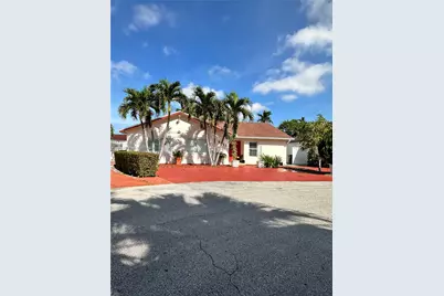 9857 SW 7th St, Miami, FL 33174 - Photo 1