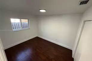 8981 NW 24th St, Sunrise, FL 33322 - Photo 27