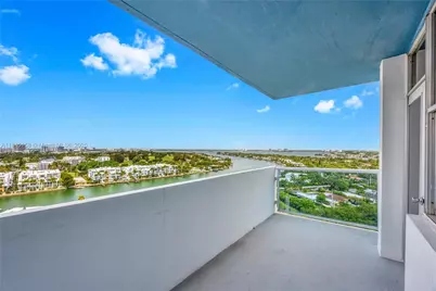 7441 Wayne Ave #15E, Miami Beach, FL 33141 - Photo 9