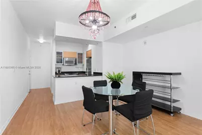 950 Brickell Bay Dr #501, Miami, FL 33131 - Photo 7
