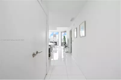 851 NE 1st Ave #1410, Miami, FL 33132 - Photo 41