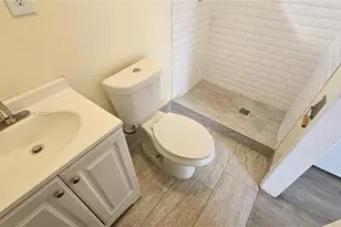 1836 Roosevelt St, Hollywood, FL 33020 - Photo 13