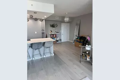 275 NE 18th St #1405, Miami, FL 33132 - Photo 3