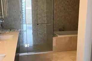 88 SW 7th St, Miami, FL 33130 - Photo 5