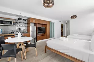 1024 Ocean Dr, Miami Beach, FL 33139 - Photo 9