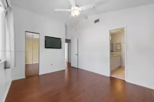 331 NW 101st Terrace, Pembroke Pines, FL 33026 - Photo 31