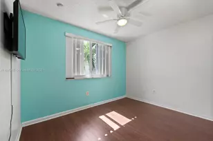 331 NW 101st Terrace, Pembroke Pines, FL 33026 - Photo 41