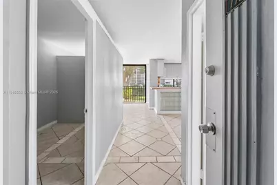 16919 N Bay Rd #115, Sunny Isles Beach, FL 33160 - Photo 9