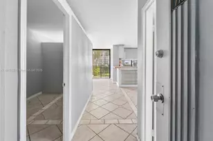 16919 N Bay Rd, Sunny Isles Beach, FL 33160 - Photo 9