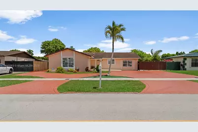 13330 SW 79th St, Miami, FL 33183 - Photo 3