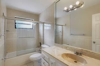 6750 NW 7th Ct, Margate, FL 33063 - Photo 19