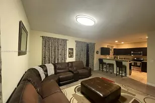 8878 W 33rd Ave, Hialeah, FL 33018 - Photo 39