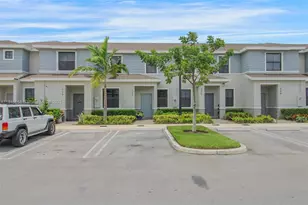 339 NE 12th St, Florida City, FL 33034 - Photo 5